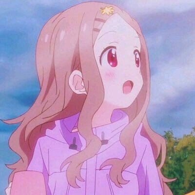 俄马戏团老虎跃过围栏冲进观众席